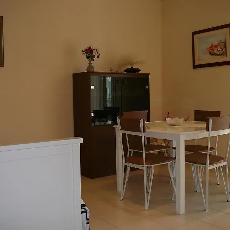 Casa Mia Locazione Turistica Apartment *